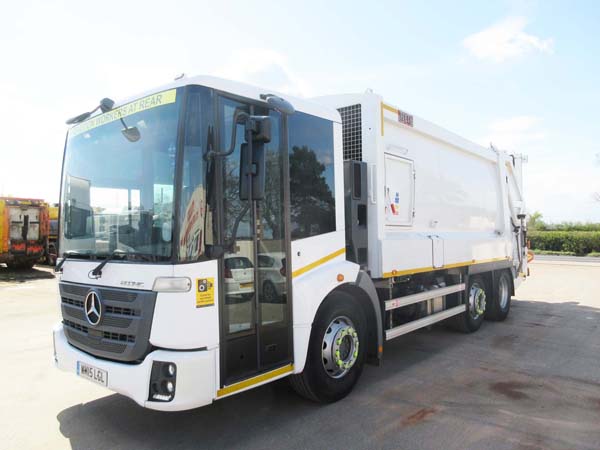 REF 60 - 2015 Mercedes Econic Euro 6 Heil Refuse Truck For Sale